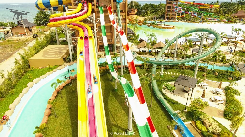 Photos Slides And Attractions In Action At Seven Seas Waterpark Opening