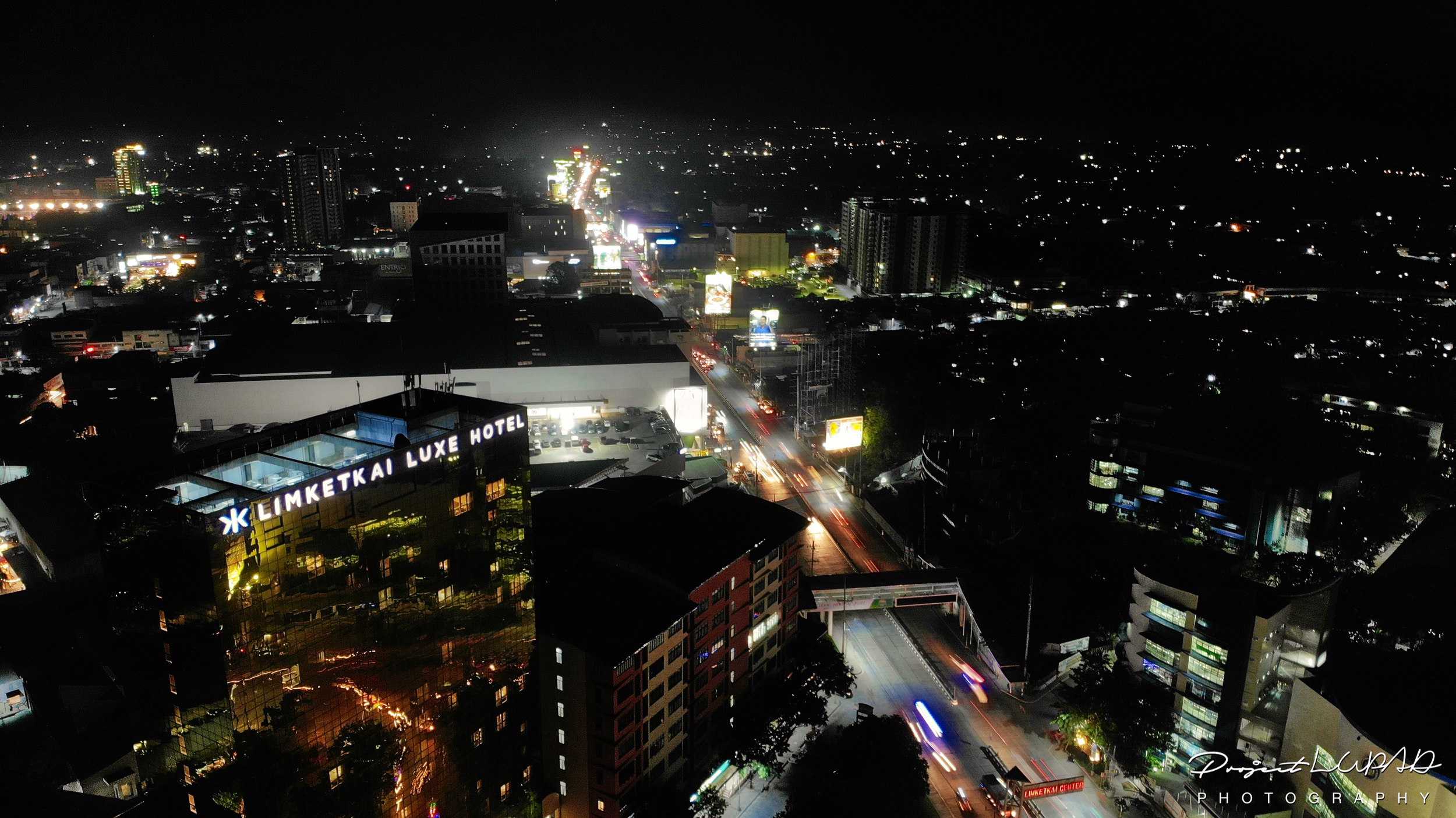 CM Recto Avenue In CDO At Night As Of October 2019